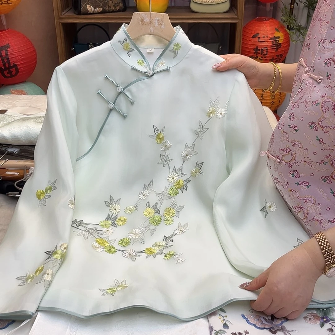 刺绣成衣胸围102现秀款