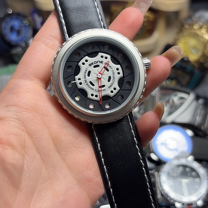 猪皮（革）钢石英机芯