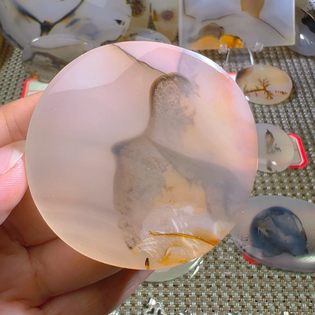 玛瑙/玉髓颈饰合金