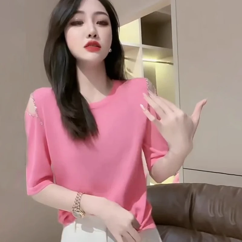 设计感镂空钉珠圆领针织衫女夏季时尚减龄修身露肩短袖T恤上衣潮
