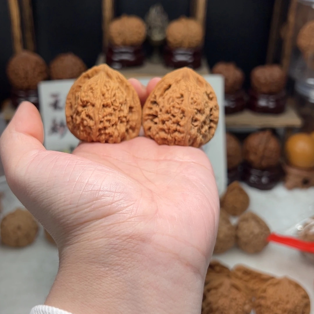 吊坠文玩核桃三角疆