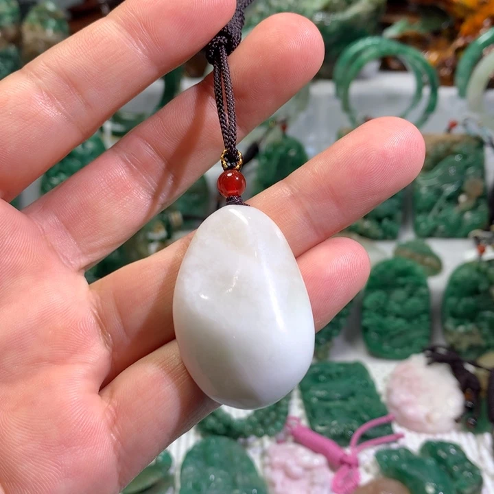 【闪购商品】独山玉颈饰未镶嵌