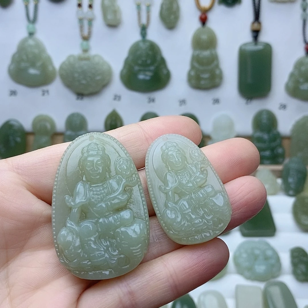 随***念和田玉未镶嵌颈饰