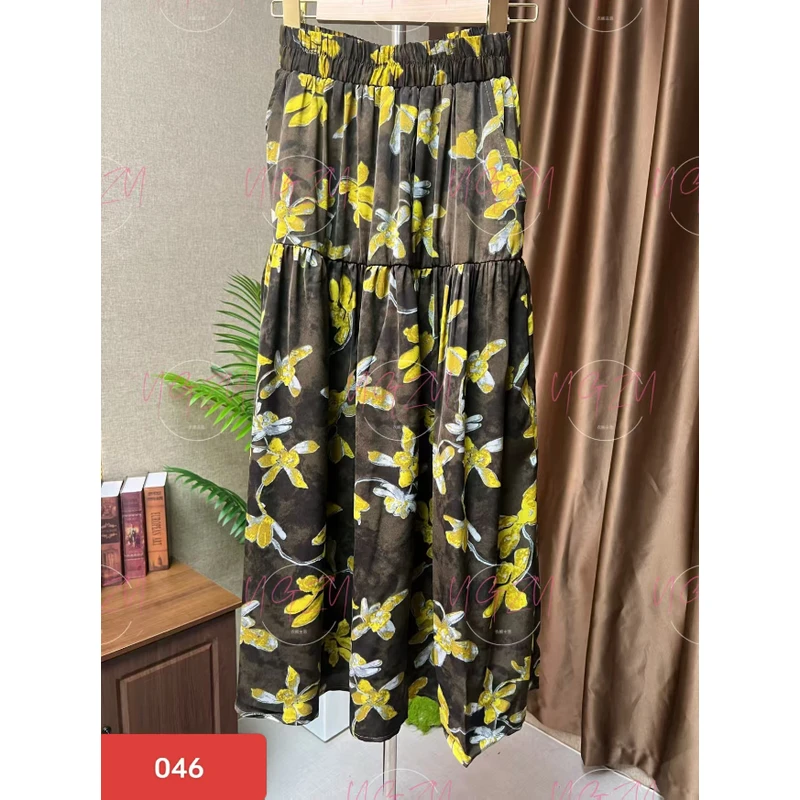 046/ 小黄花裙子