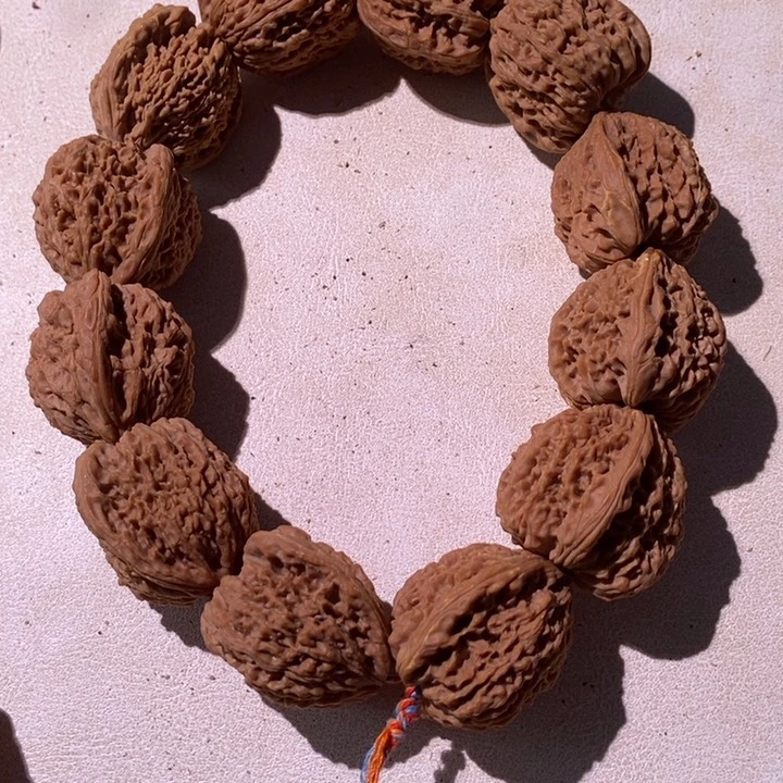 手串文玩核桃B****1…………