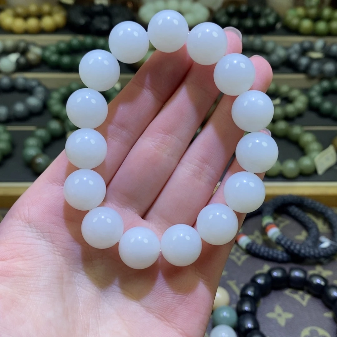 和田玉手串未镶嵌