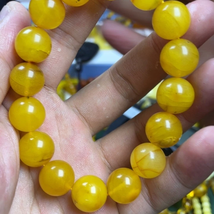 未镶嵌琥珀珠宝奇石