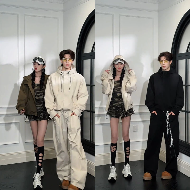 龙刀刀秋季新款潮流美式户外工装冲锋衣连帽夹克宽松百搭休闲套装