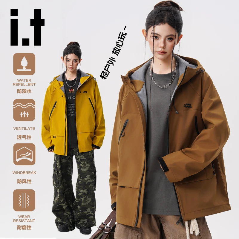 it:CHOCOOLATE秋季户外防泼水透气男女同款耐磨防风连帽冲锋夹克