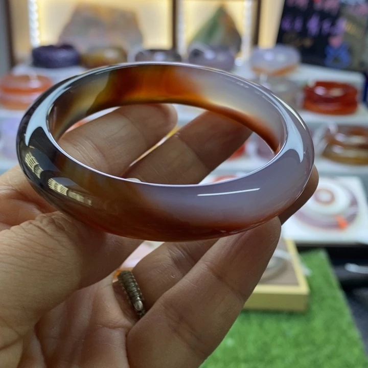 手镯玛瑙/玉髓未镶嵌