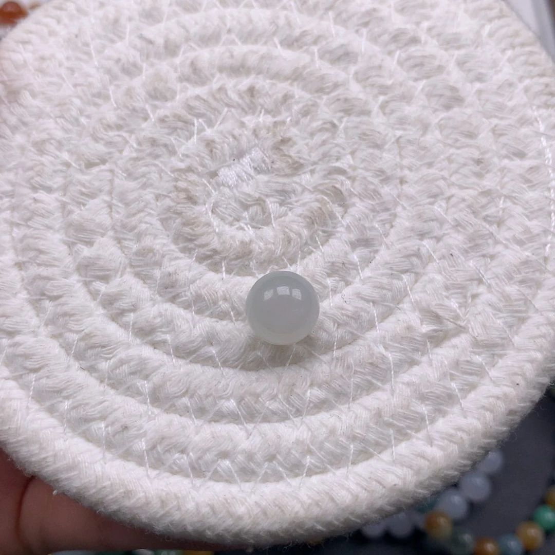 翡翠散珠不**清d1209翡翠