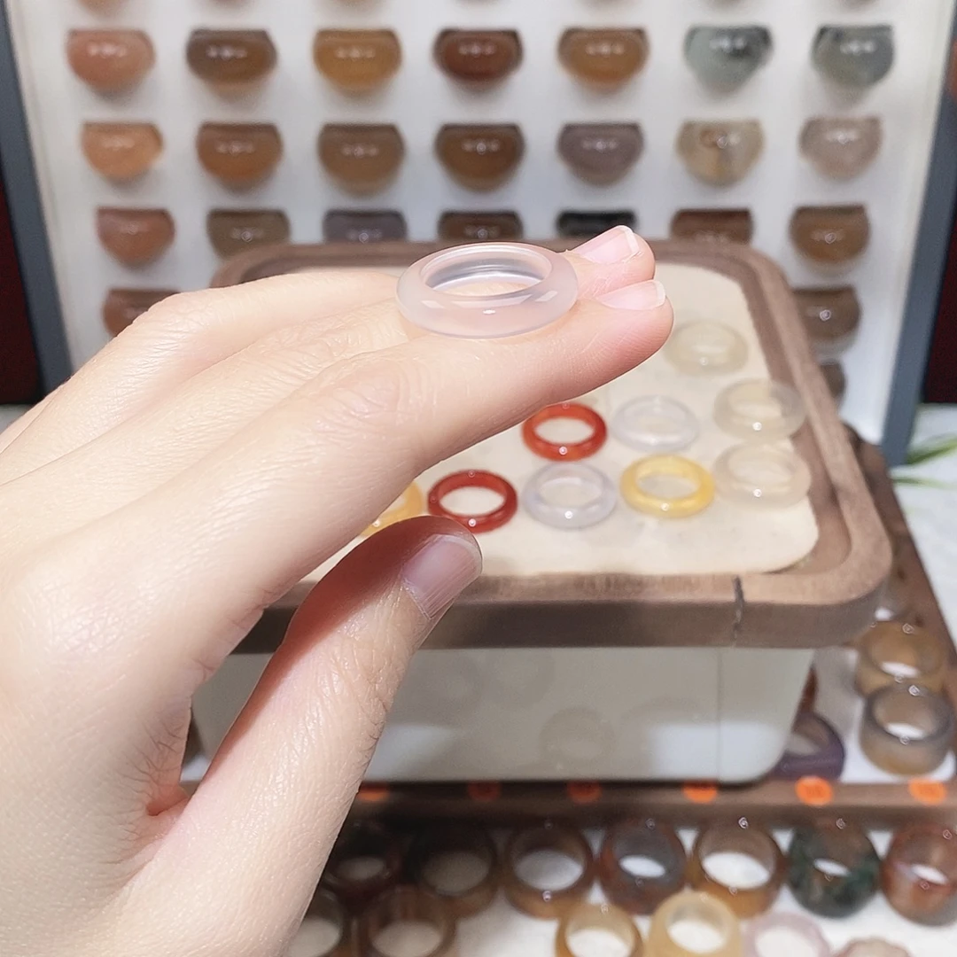 我****玛瑙/玉髓未镶嵌戒指港13