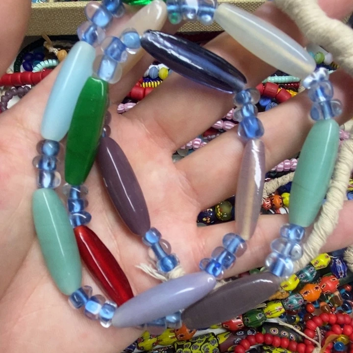 琉璃颈饰梭子 琉璃