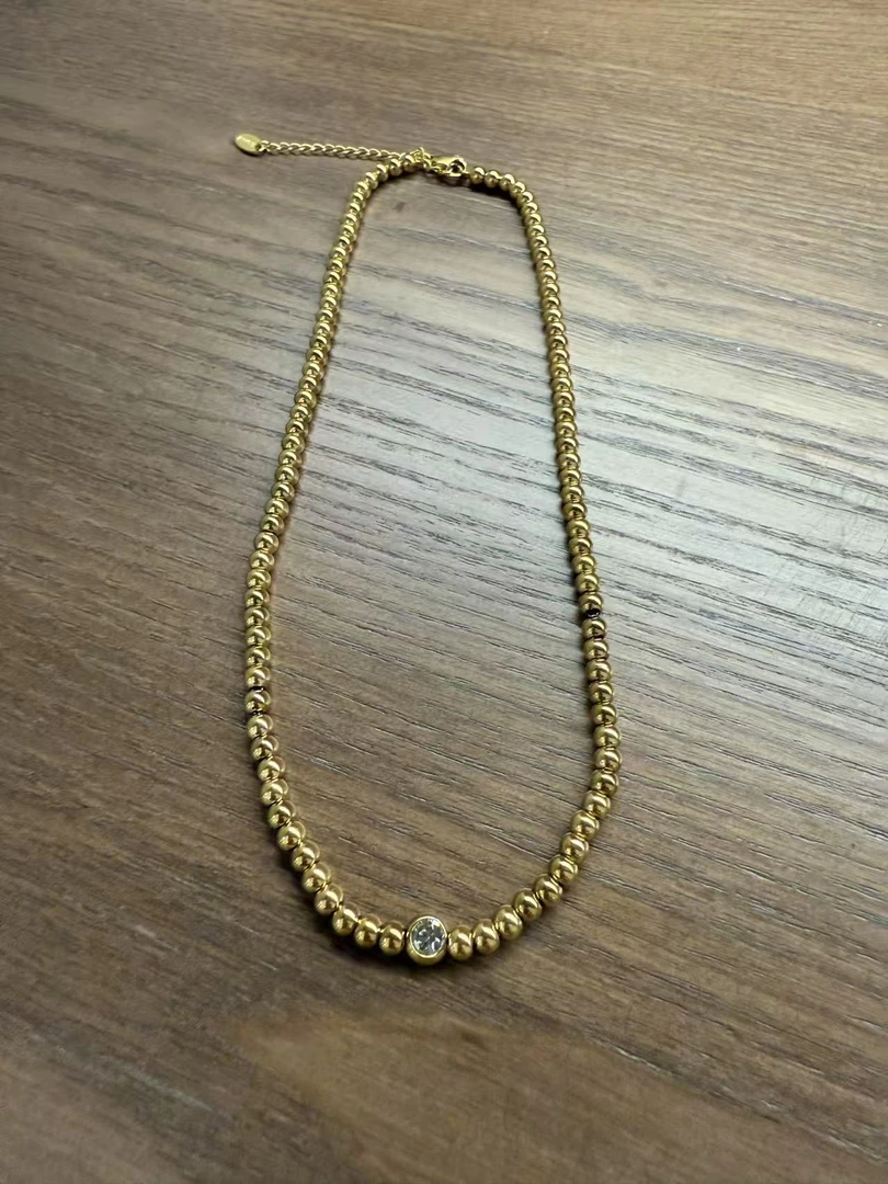 非金属亚克力项链 金色珠子单钻锁骨项链