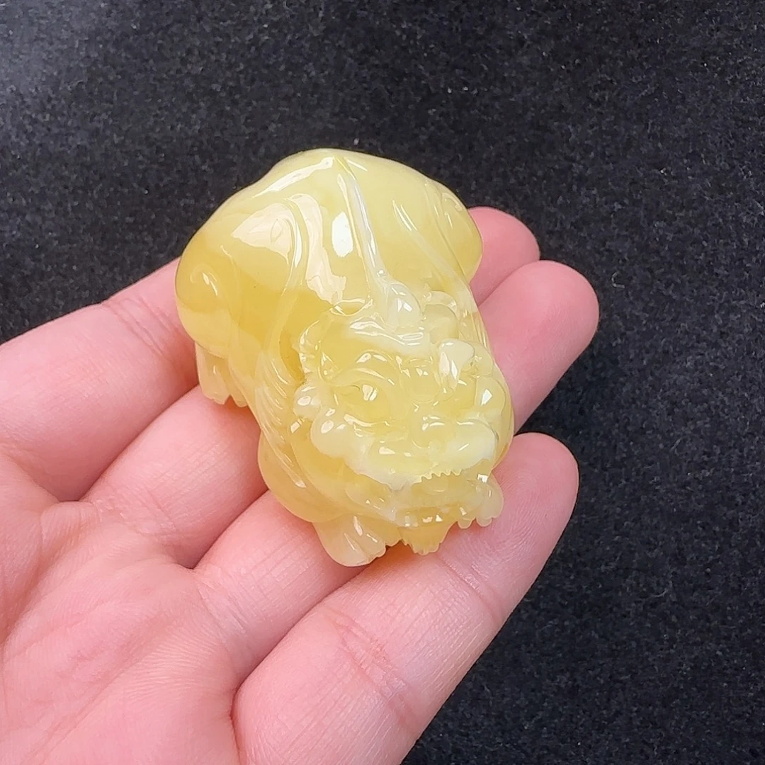 蜜蜡未镶嵌珠宝奇石