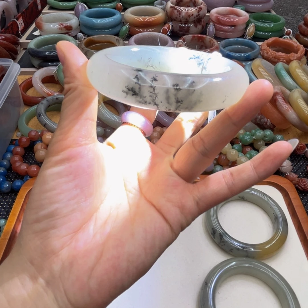 石英质玉未镶嵌圈口58