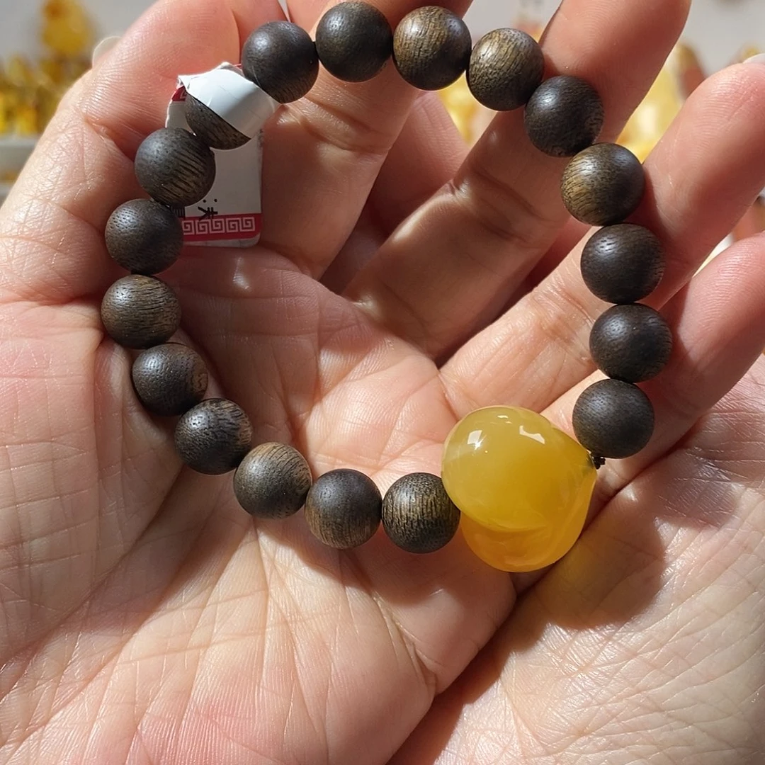 琥珀未镶嵌裸石沉香屁桃