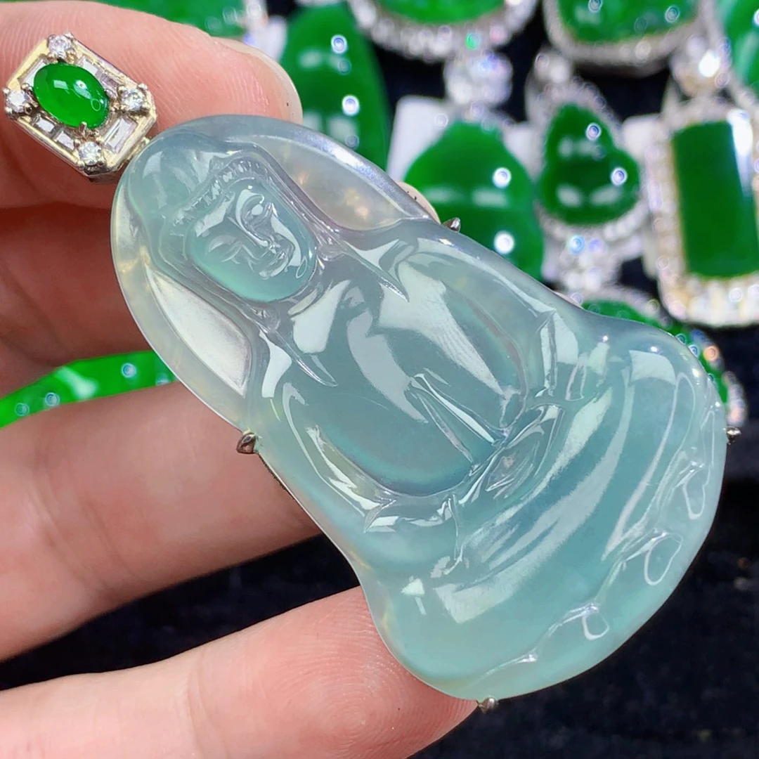 翡翠未镶嵌颈饰翡翠