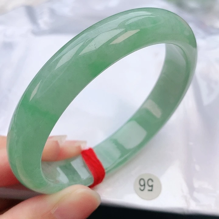 翡翠手镯未镶嵌56贵妃882618