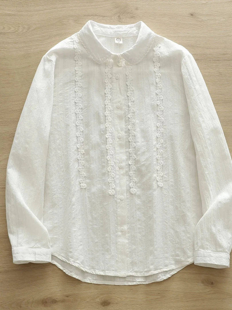 春季新款法式复古甜美镂空勾花娃娃领白衬衫女打底上衣女显瘦穿搭