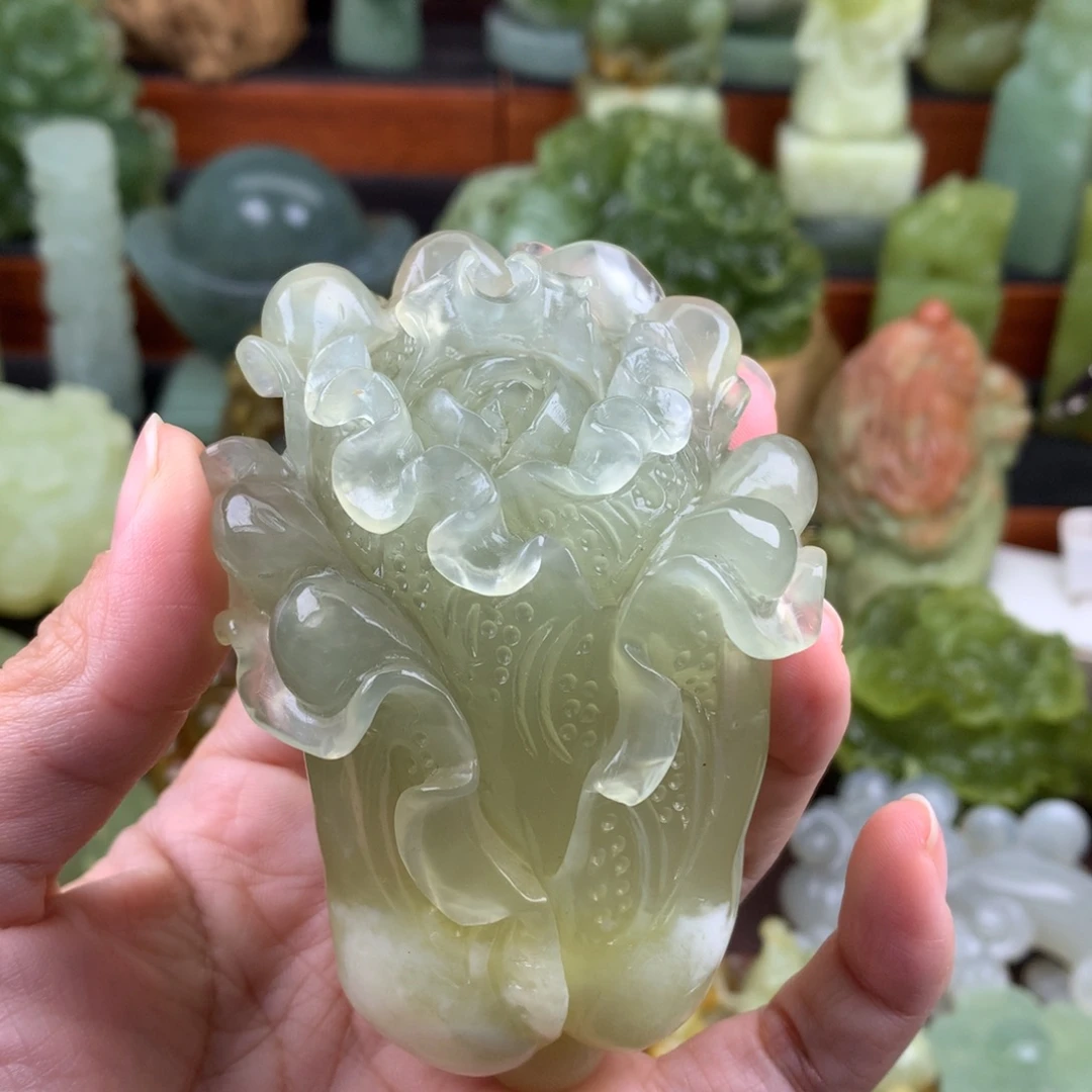 岫玉未镶嵌手把件