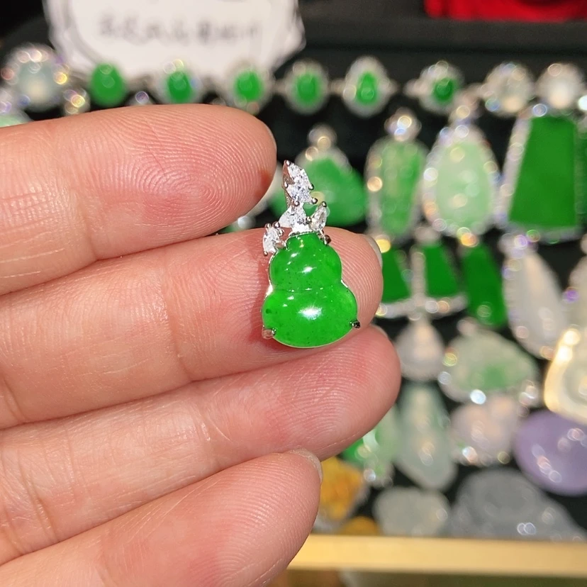 【闪购商品】颈饰未镶嵌翡翠天然翡翠