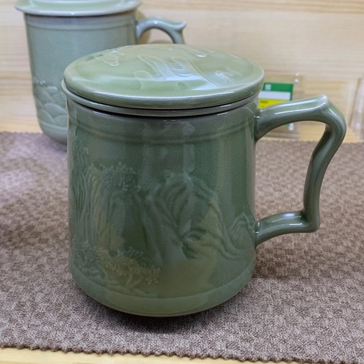 摆件青瓷山水茶漏办公杯