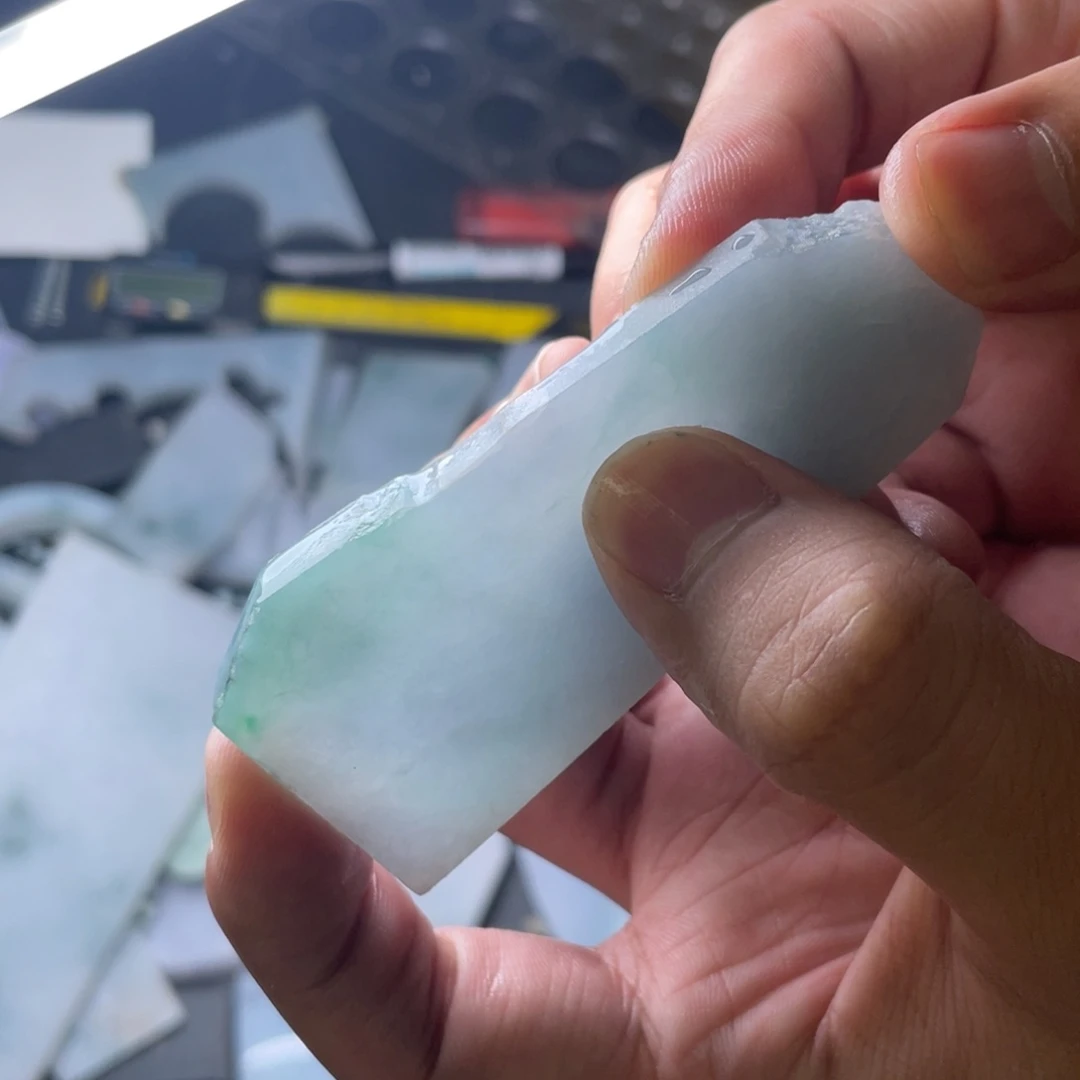 未镶嵌定制翡翠
