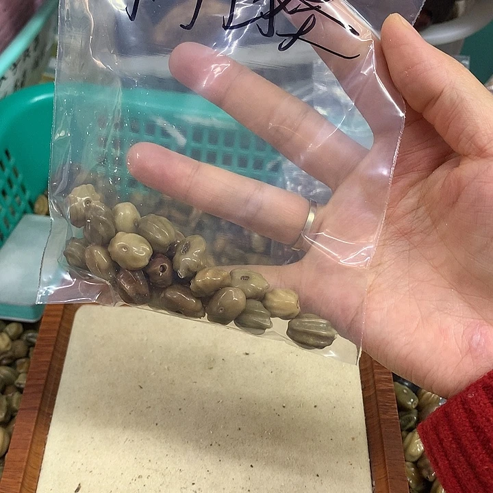 向****千眼菩提吊坠龙脊