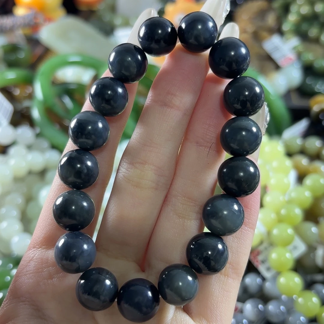 和田玉未镶嵌手链随机发一