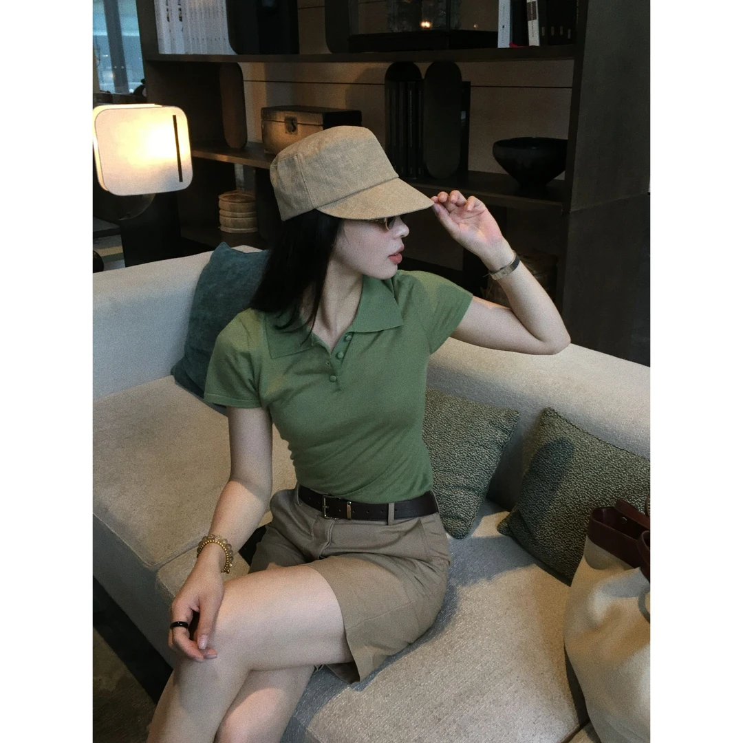 Yihouse【绿意美学】羊毛短袖老钱风经典款式POLO领薄款短袖女Y811