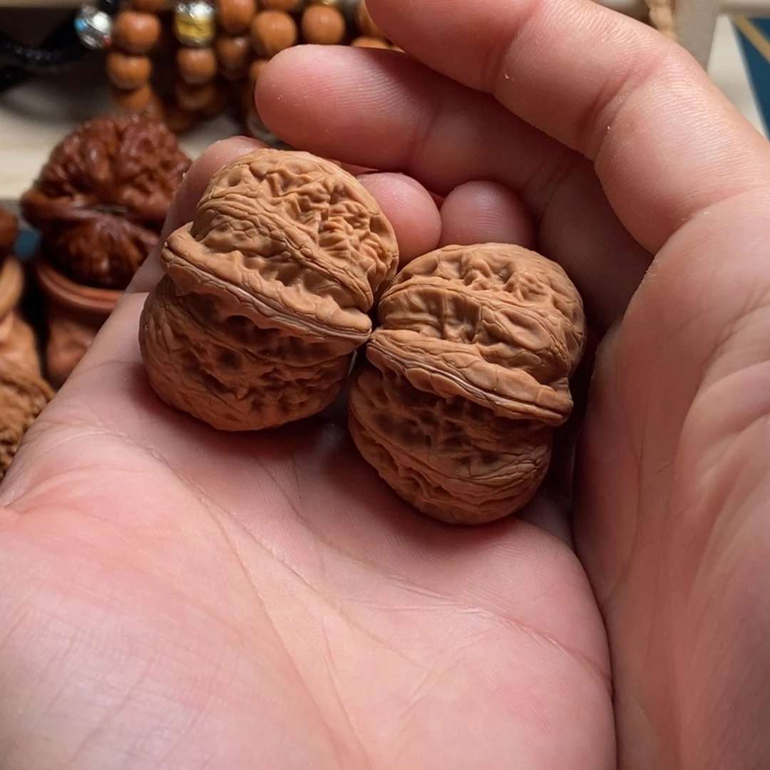 文玩核桃41平谷元宝