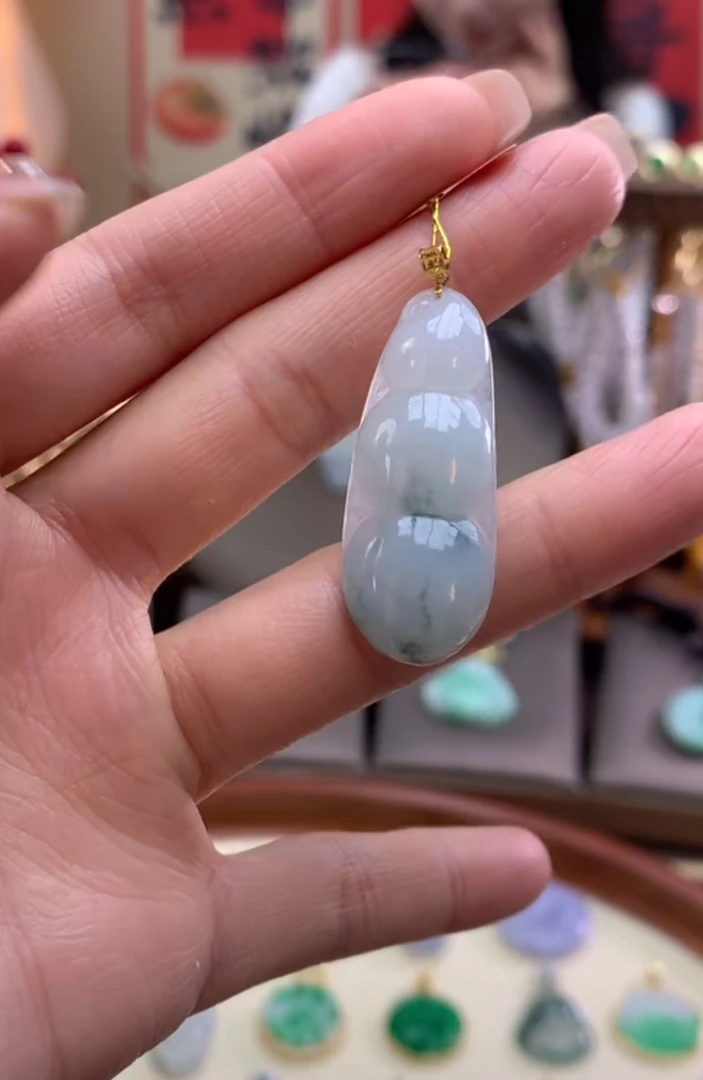 天然缅甸A货吊坠