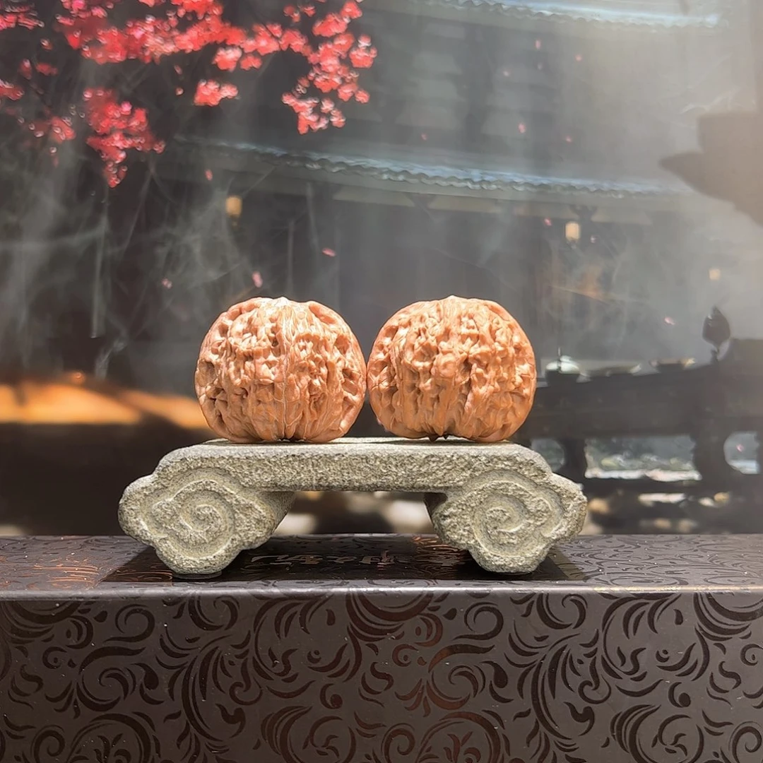 桃核把件l*w全品红皮磨盘010810