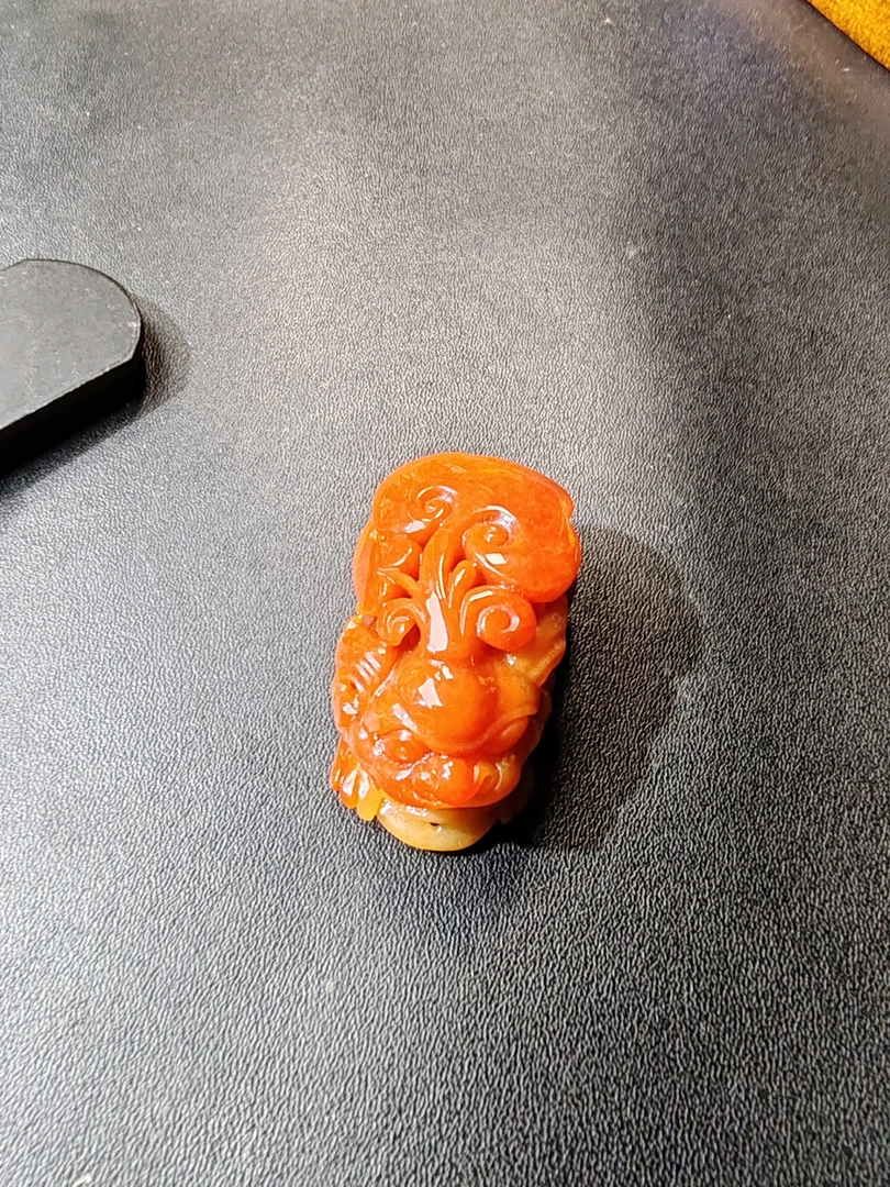 天然缅甸翡翠特色貔貅
