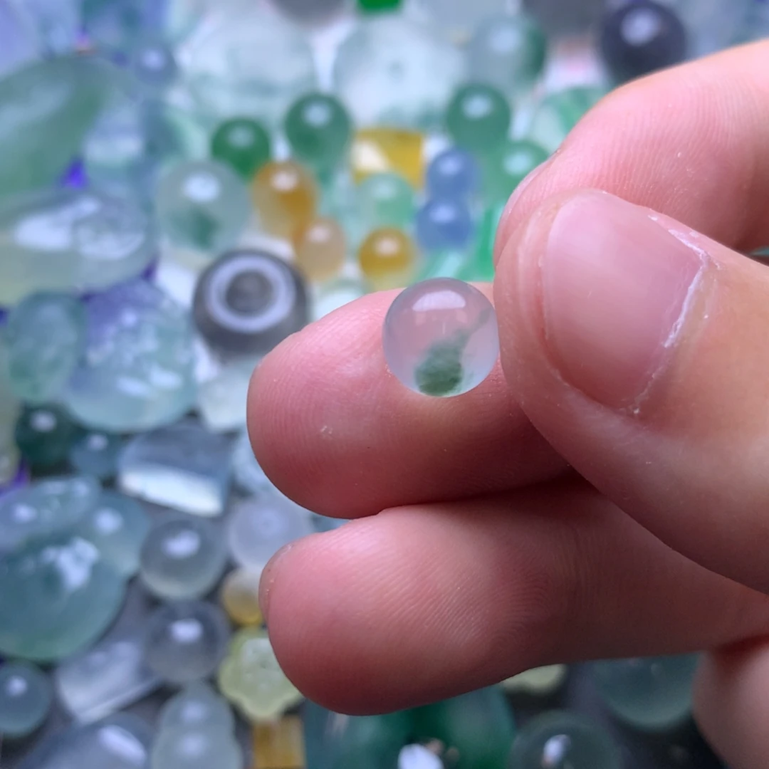 定制翡翠未镶嵌珠子