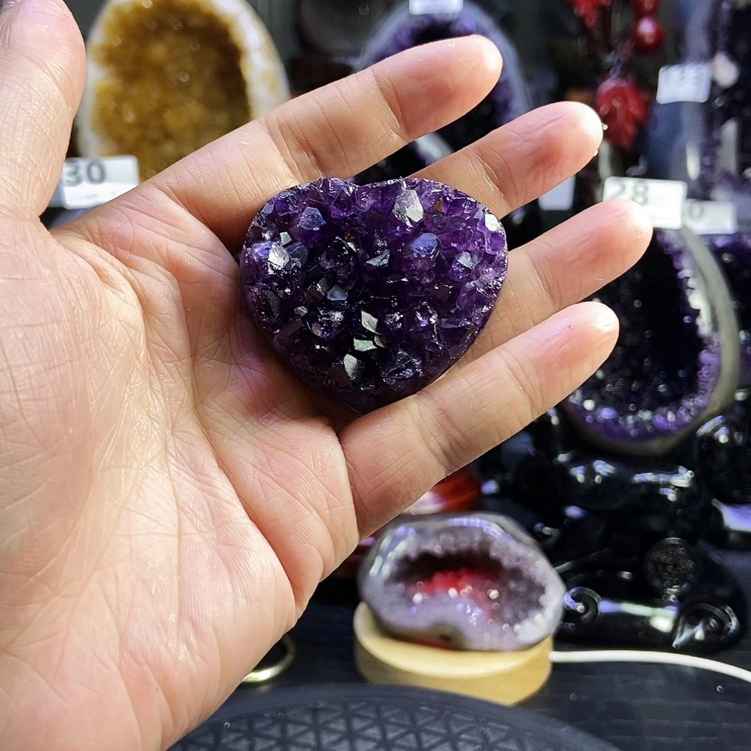 未镶嵌水晶大型摆件（非配饰）