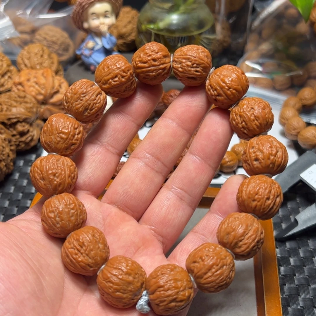 文玩核桃手串尺寸边肚20高18