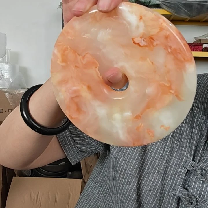 泗水砭石文化馆大玉盘手把件
