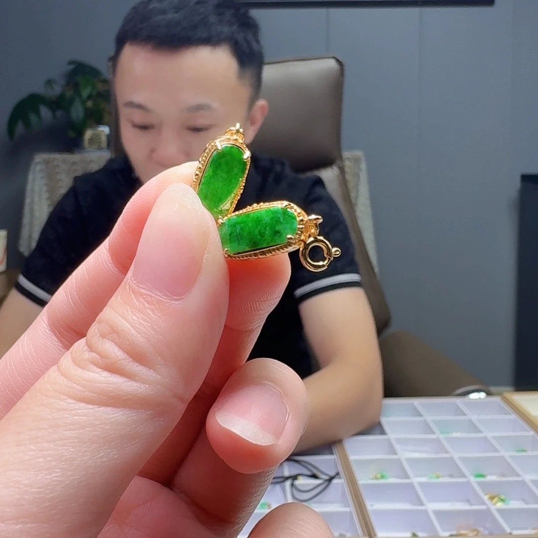翡翠银S925镶嵌吊坠(不含链)多样性发货其一