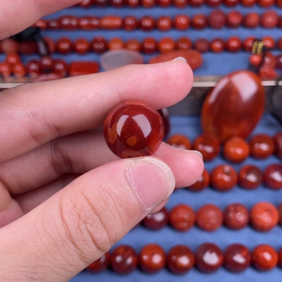 南红玛瑙未镶嵌其他17mm瓦西牛血红双色原矿单珠