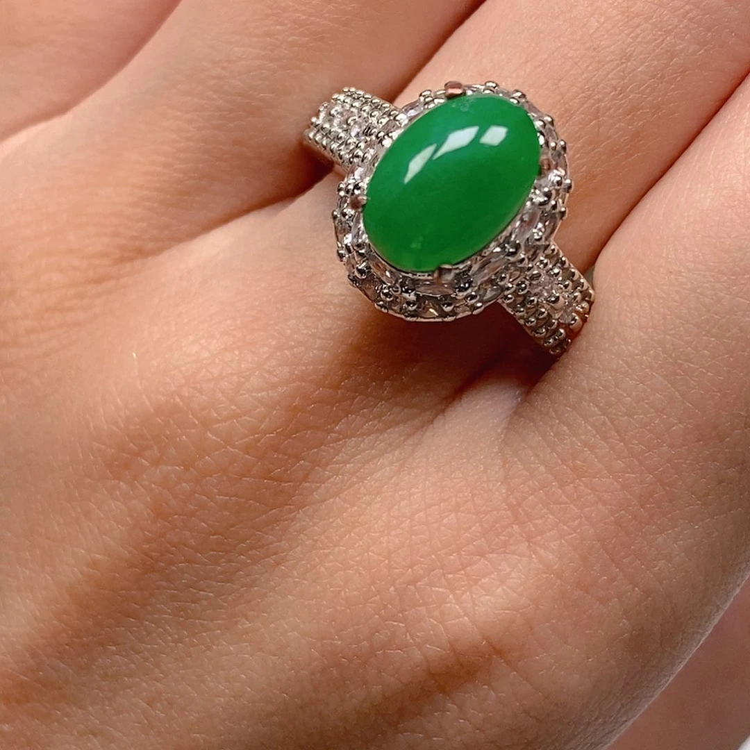 翡翠戒指未镶嵌绿蛋面