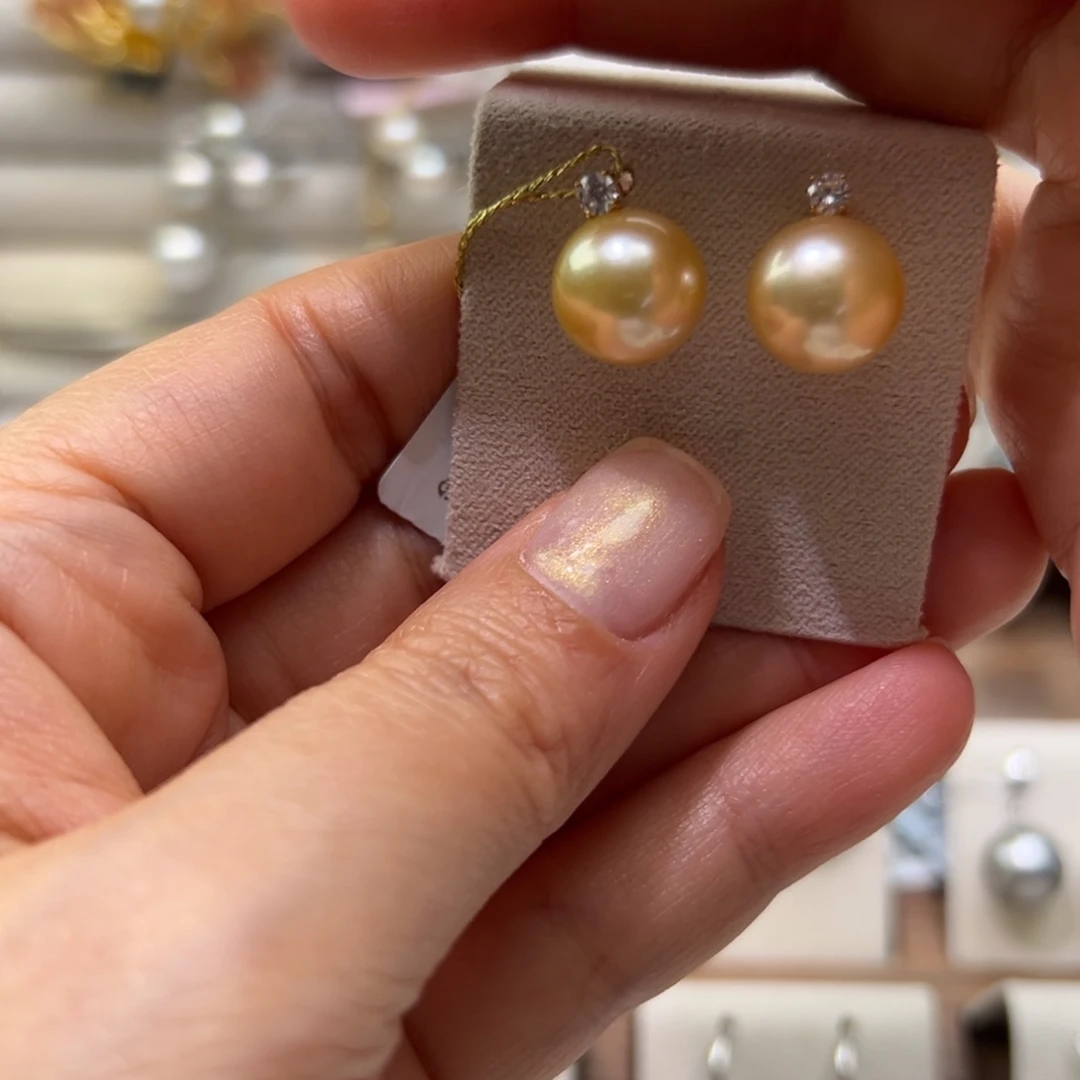 18K金镶嵌耳饰海水珍珠11mm戴妃耳钉