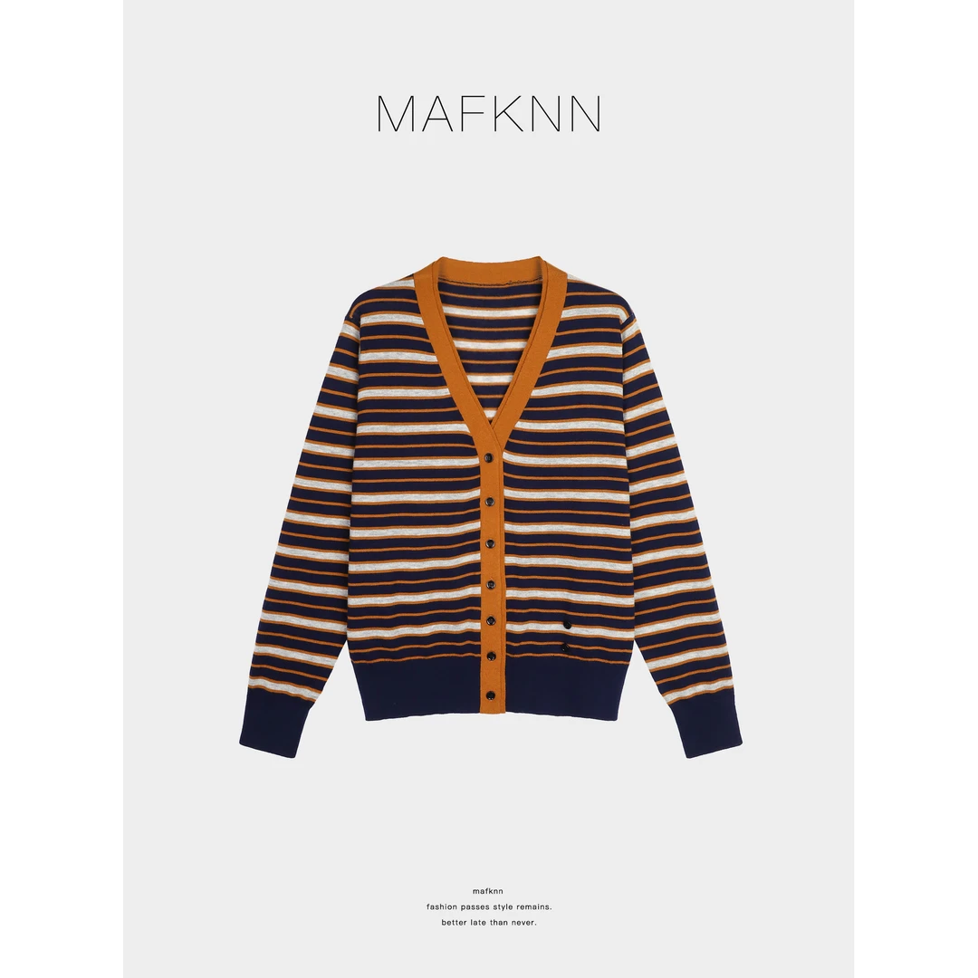 MAFKNN/玛肯时尚休闲简约纽扣长袖条纹开衫上衣MK13104