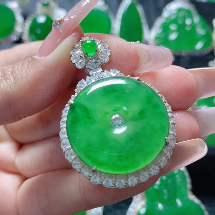 翡翠颈饰银S925镶嵌