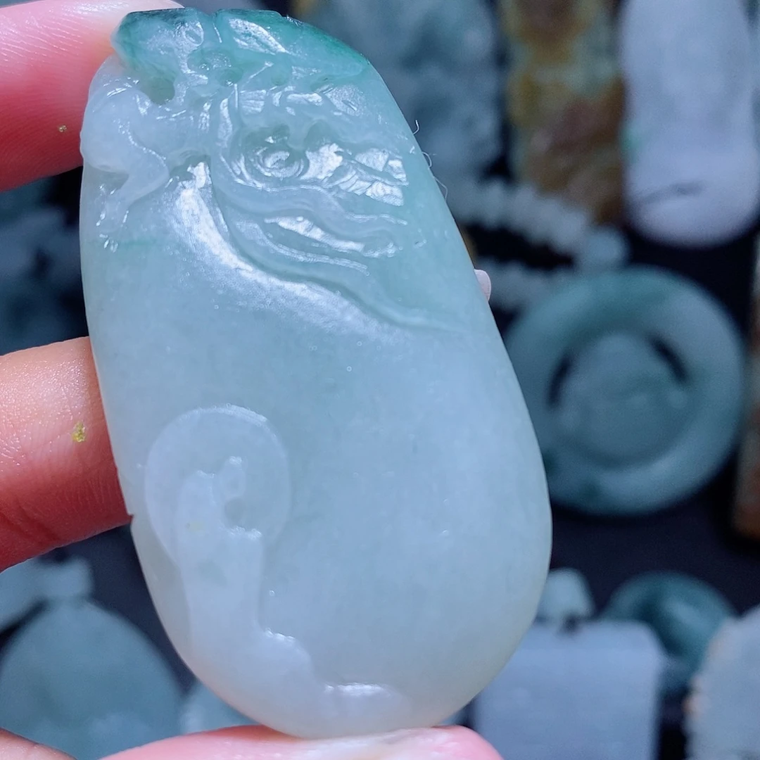 定制翡翠未镶嵌翡翠