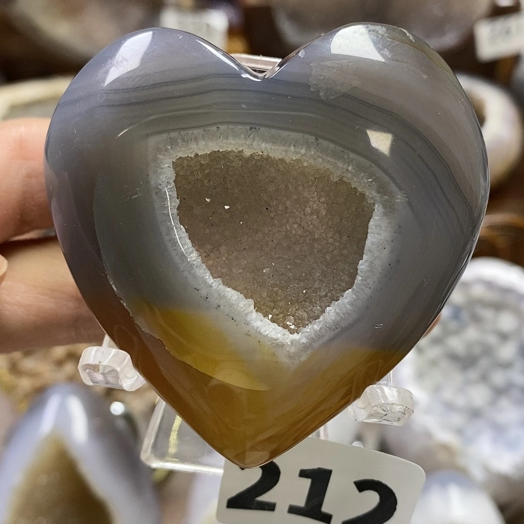 玛瑙/玉髓未镶嵌玛瑙摆件