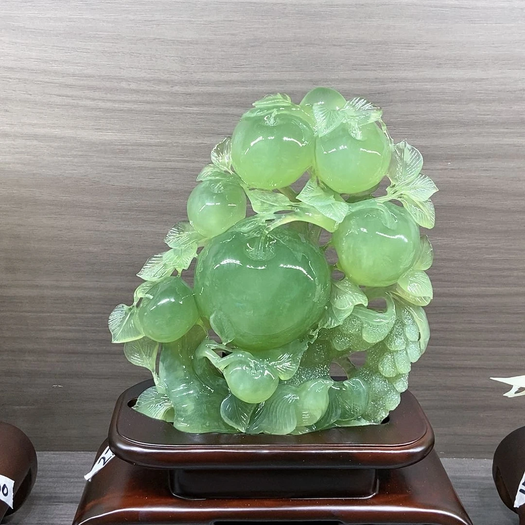【闪购商品】蛇纹石玉（覆膜）未镶嵌珠宝奇石