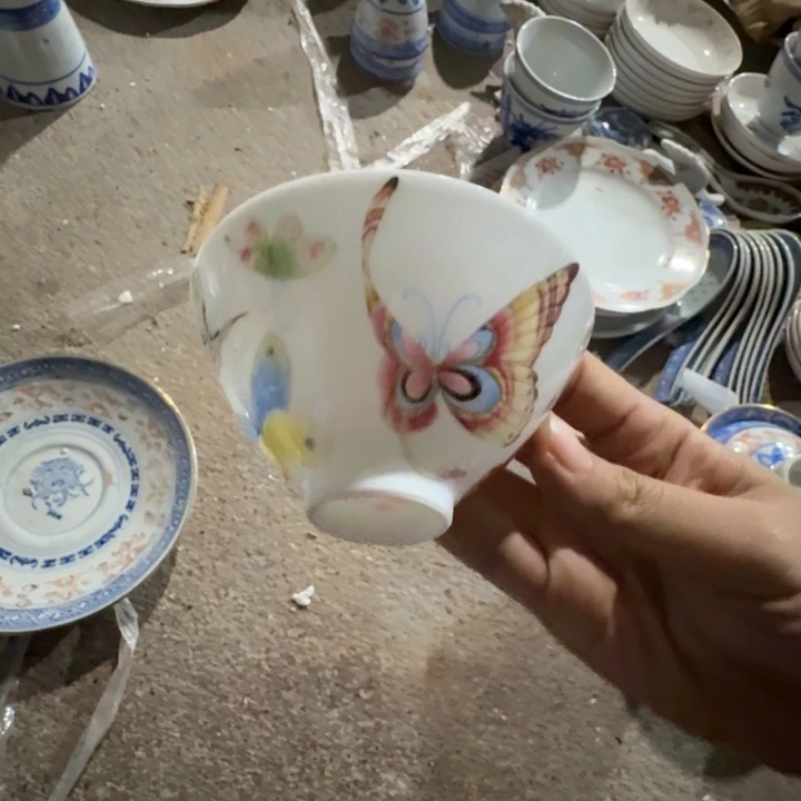 景德镇的陶瓷瓷器