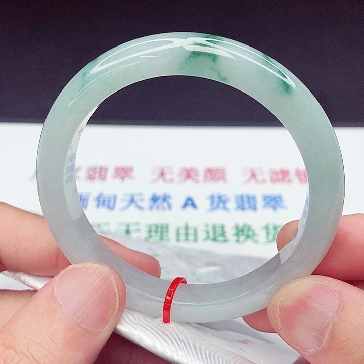 翡翠手镯未镶嵌56.5圈